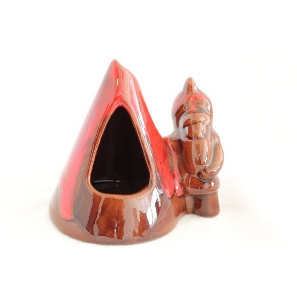 Vtg Ceramic Red & Brown Glaze M. Master Craft Hand Signed Hut And Person - Picture 3 of 5